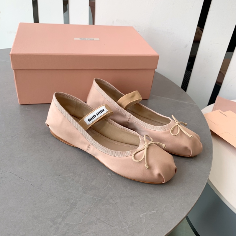 Miu Miu flat shoes